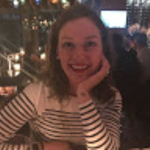 Meet your Posher, Hilary